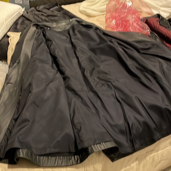 Leather coat - Picture 6 of 6